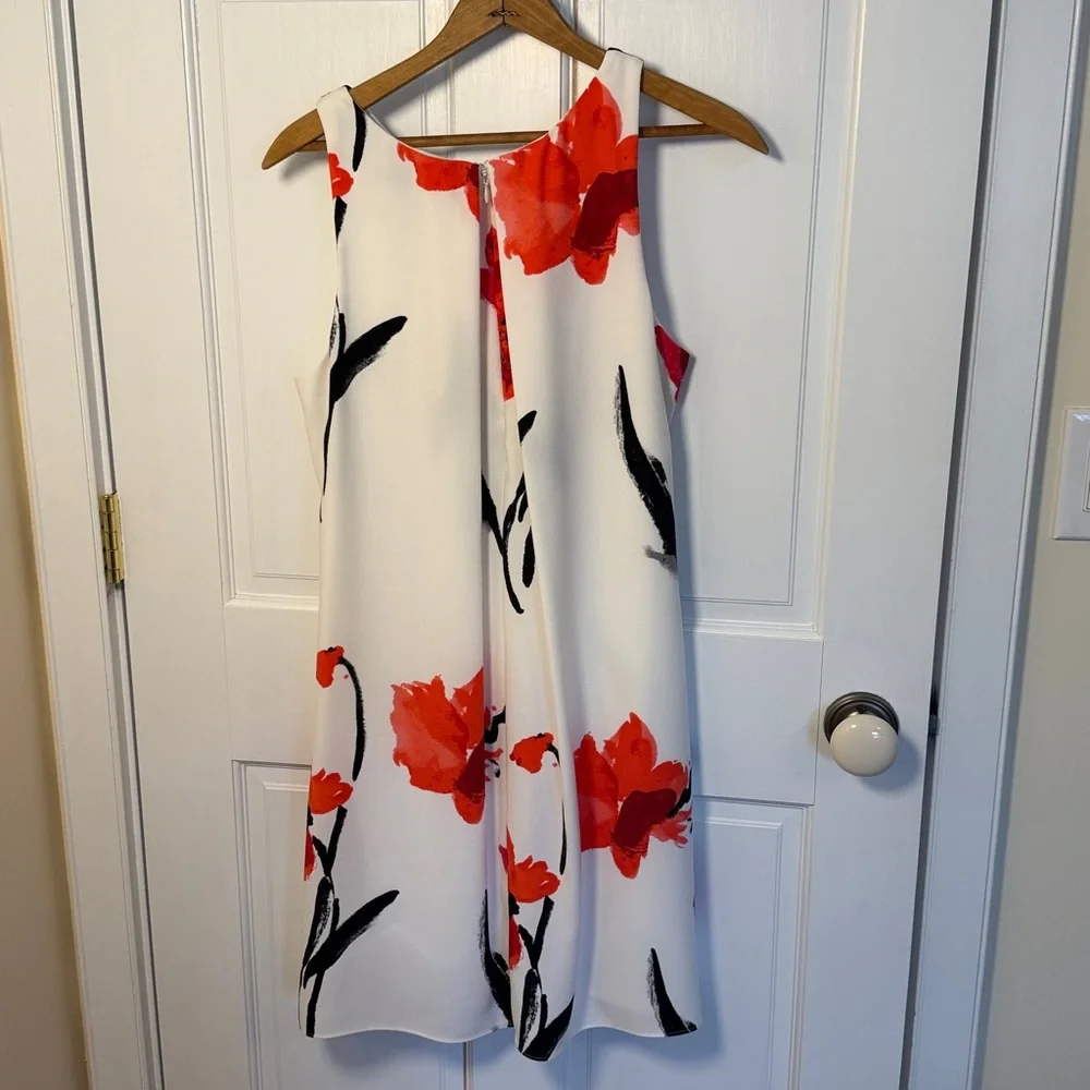 Lauren Ralph Lauren White Dress with Red Floral Print Size 10 - Picture 7 of 8